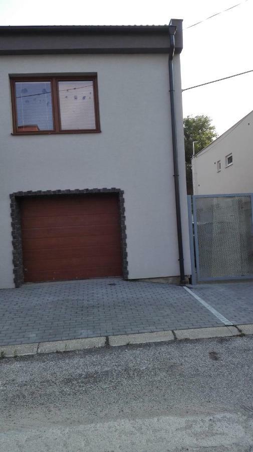 Halex 3 Apartment Bojna Exterior photo